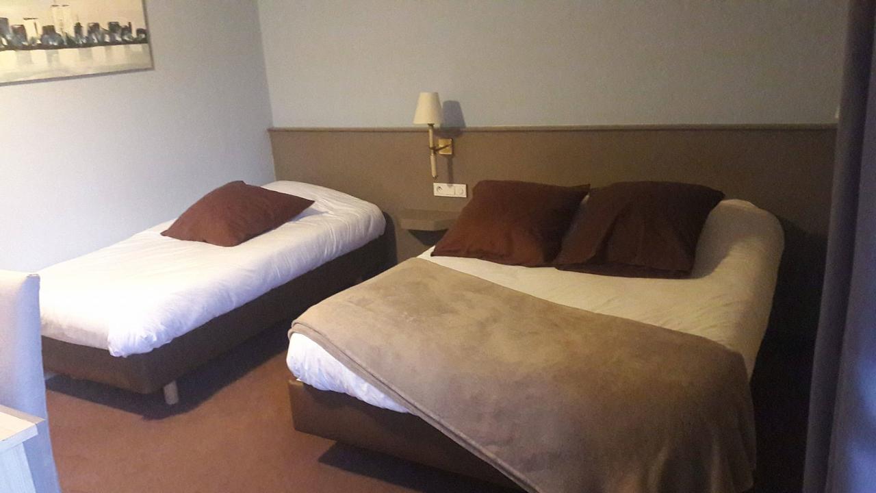 Hotel Restaurant L'Industrie 圣奥梅尔 外观 照片
